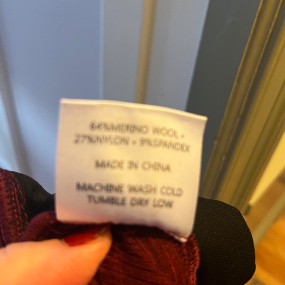 Woolx Red Lounge Top, L - Picture 3 of 4